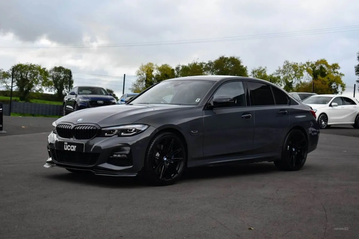 BMW 3 Series 2.0 330e M Sport Professional Editio - Image 4