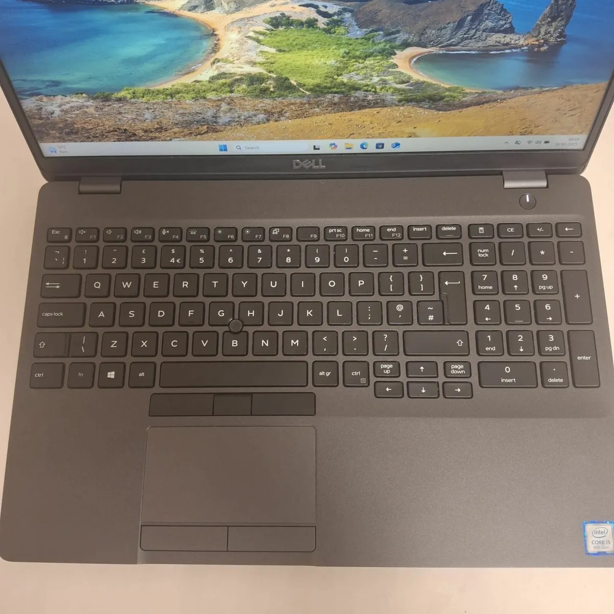 Dell Latitude 5500 i5 8th Gen (8265U) | 16GB RAM | - Image 3