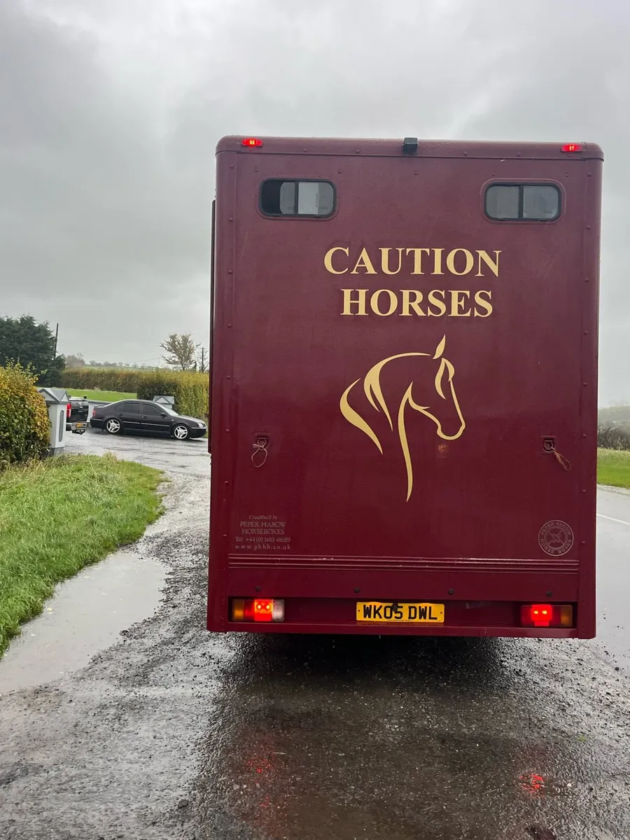 Horse transports - Image 2