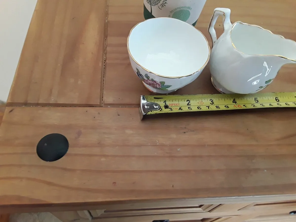 Small Aynsley collectible bone china - Image 3