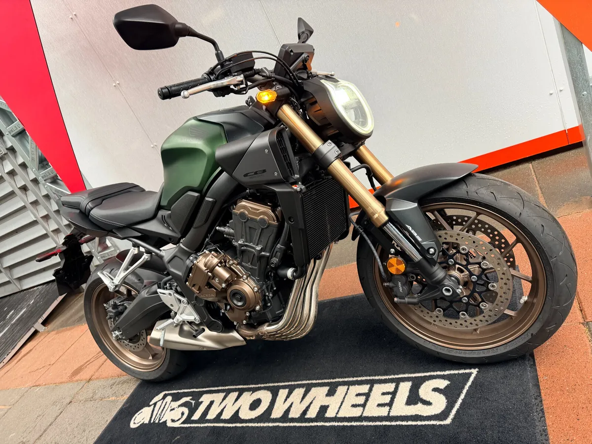 Honda CB650R Ex Demo bike !!!!!! - Image 2