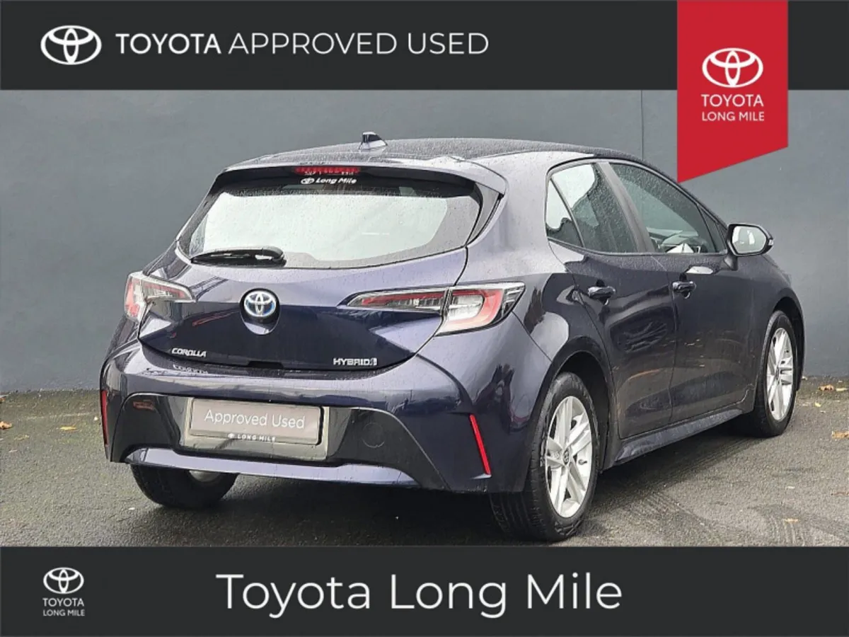 Toyota Corolla 1.8 Hybrid Luna 5dr - Image 3