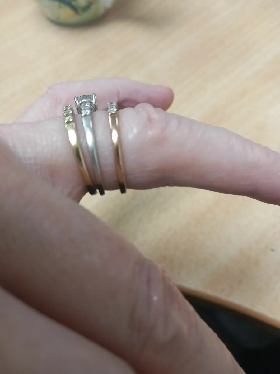 Wedding rings - Image 1
