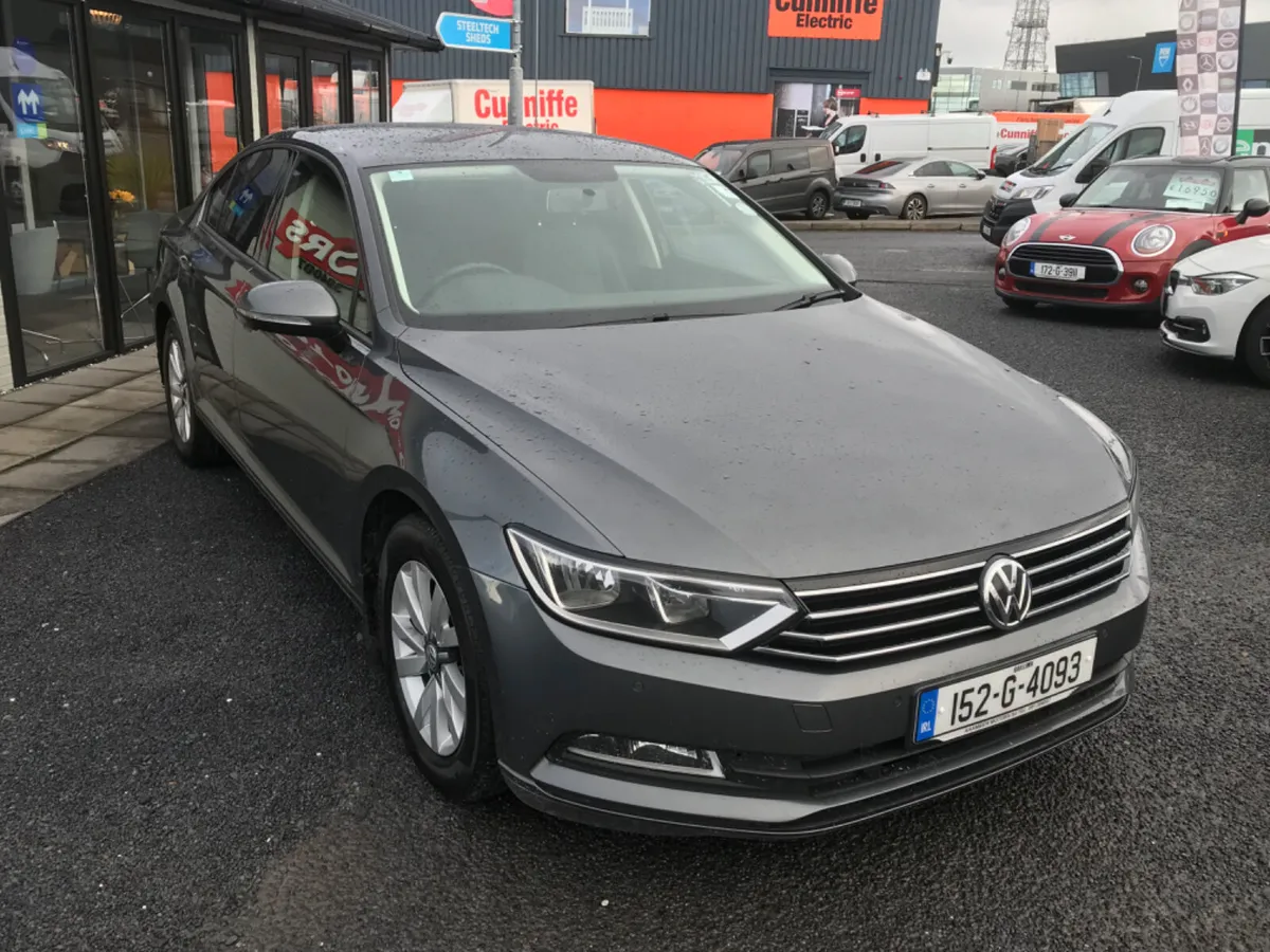 2015 Volkswagen Passat  1.6TDI Bluemotion - Image 3