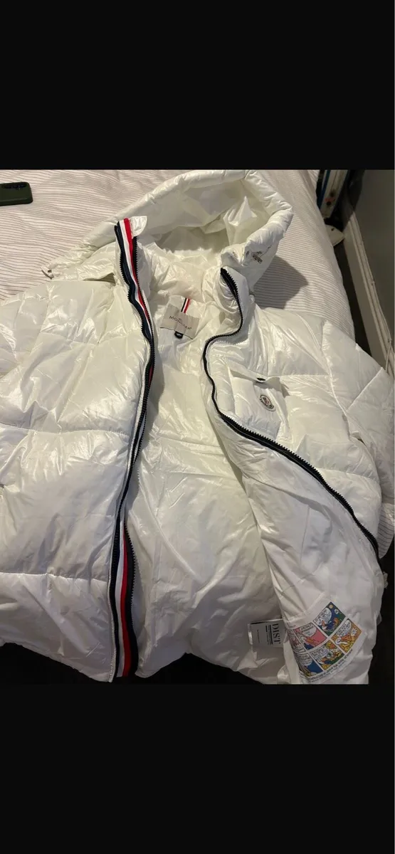 White Moncler Coat - Image 4