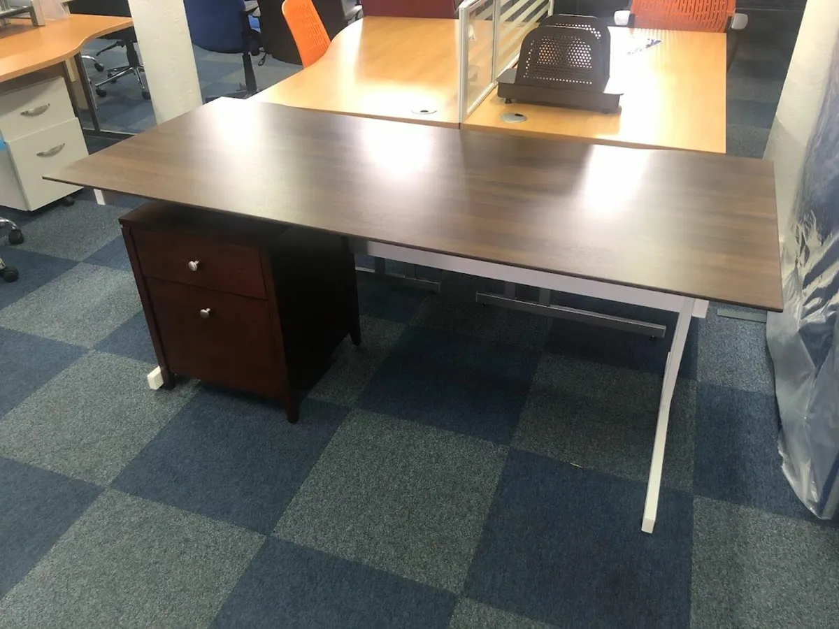 Dark Walnut Scallop Desk & Underdesk Pedestal Set
