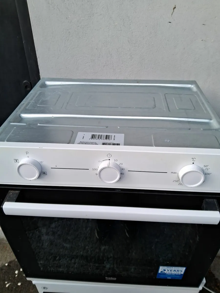 SINGLE OVEN FOR SALE - Image 1