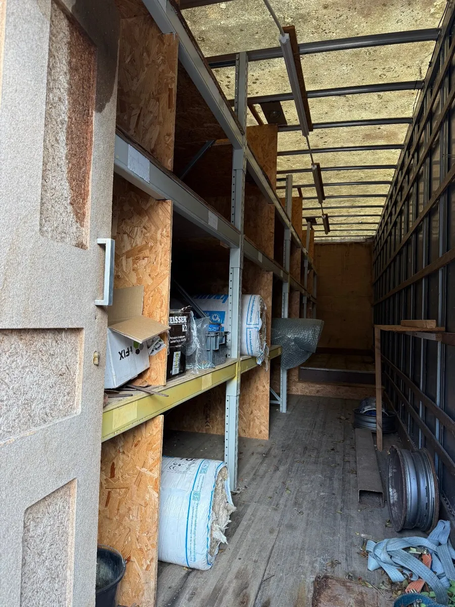 35ft Step Form Box Trailer - Image 4