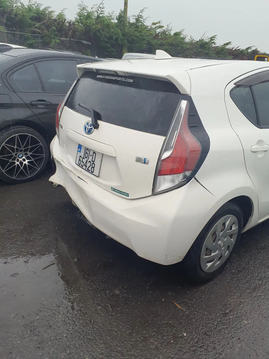 2016 Toyota Aqua - Image 3