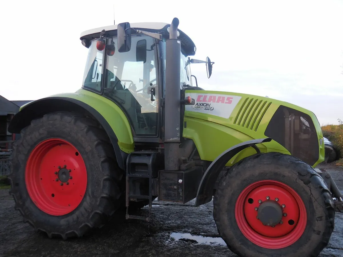 2011 CLAAS 810 AXION - Image 3