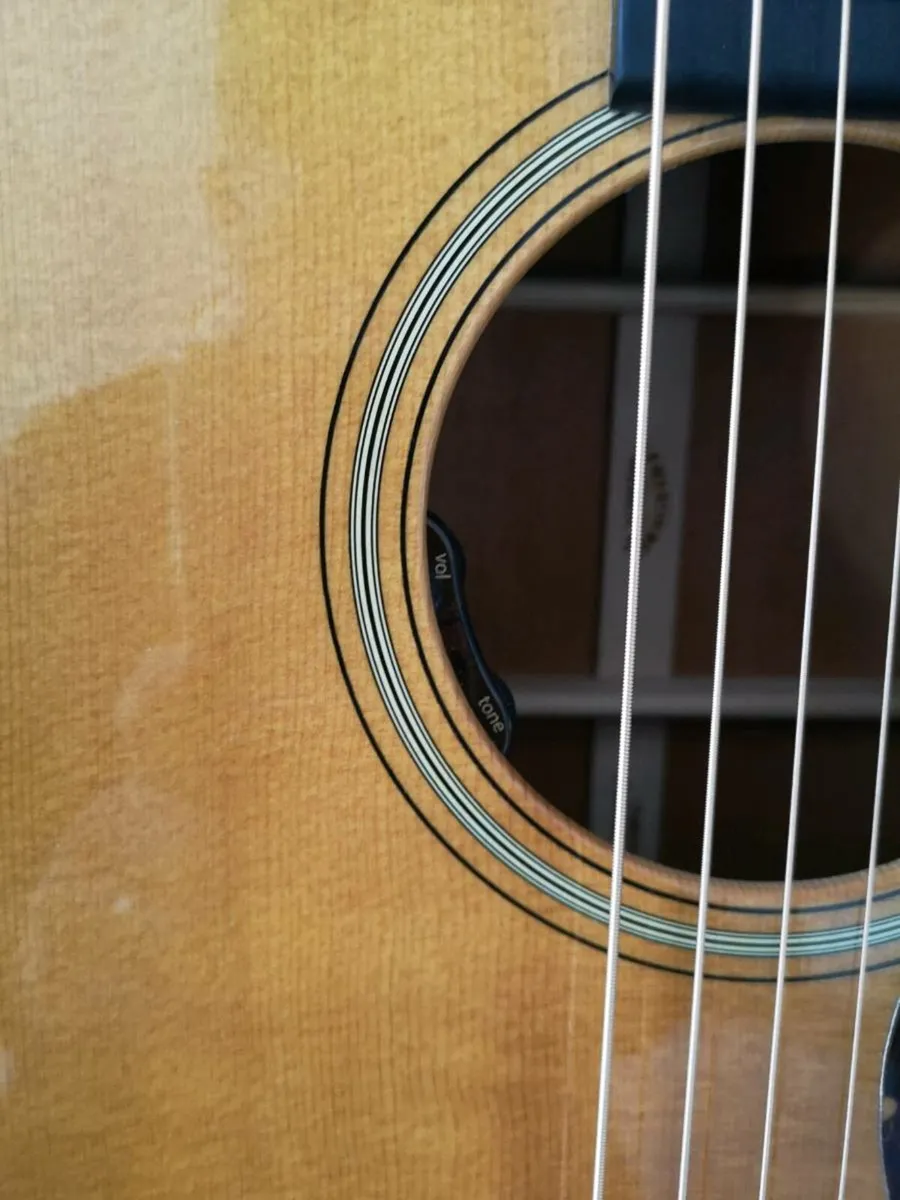 Martin 00018 Reimagined. - Image 3