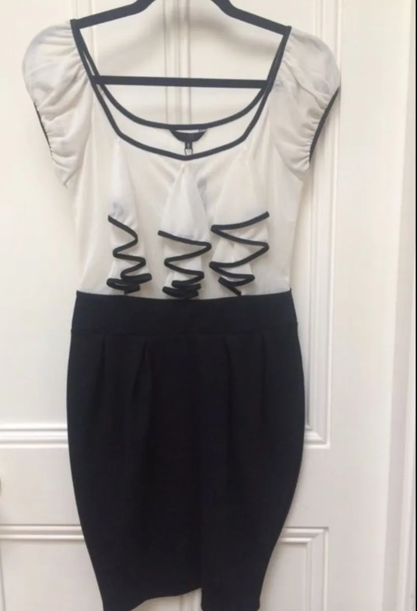 BRAND NEW Ladies Savida Classic Dress: Size 10 - Image 2