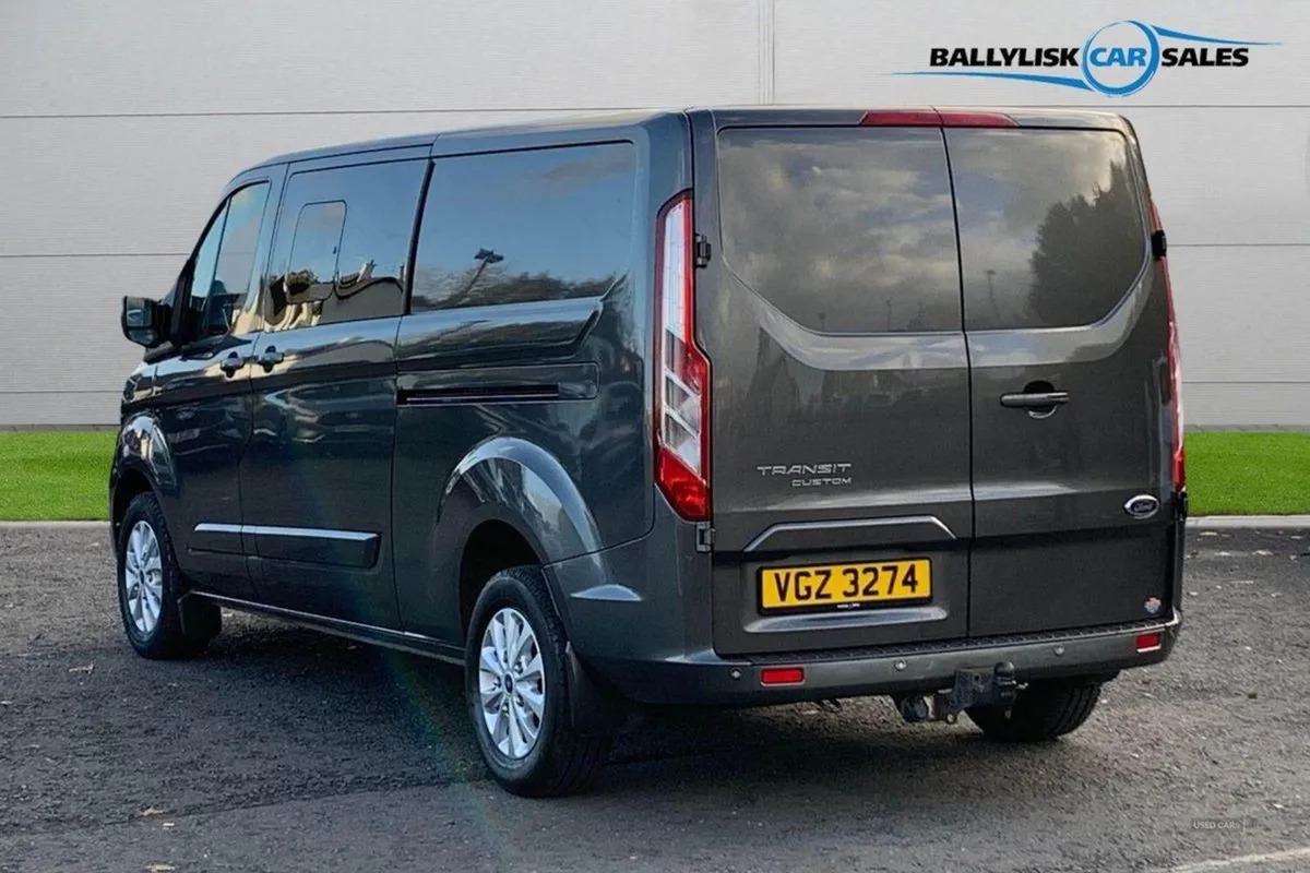 Ford Transit Custom 2.0 320 Limited Crew Cab L2 H - Image 2