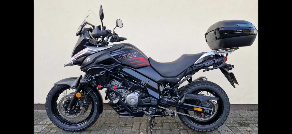 SUZUKI V-STROM 650 2018 - Image 1