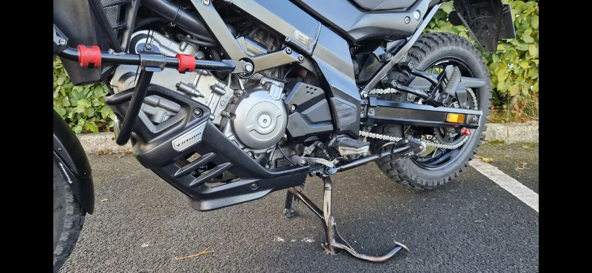 SUZUKI V-STROM 650 2018 - Image 3