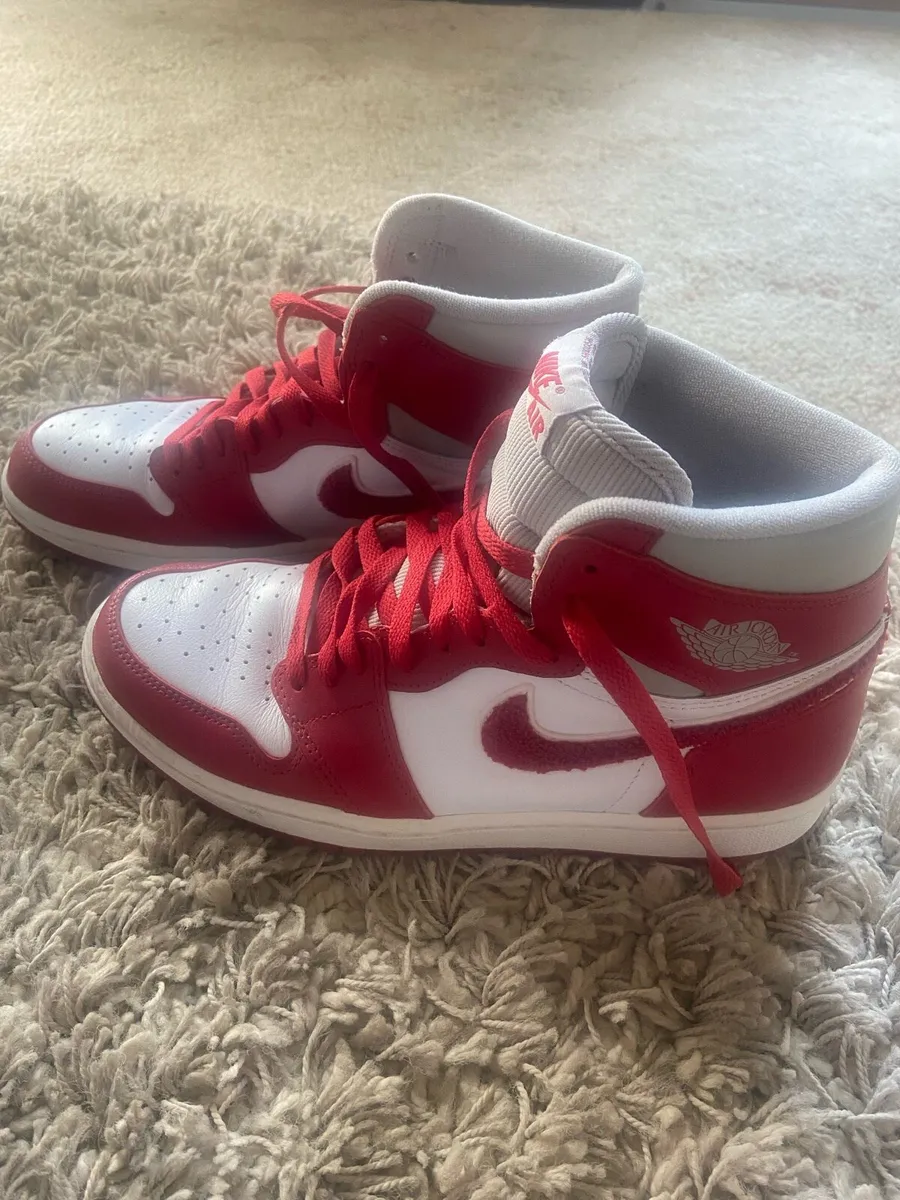Air Jordan high tops - Image 1