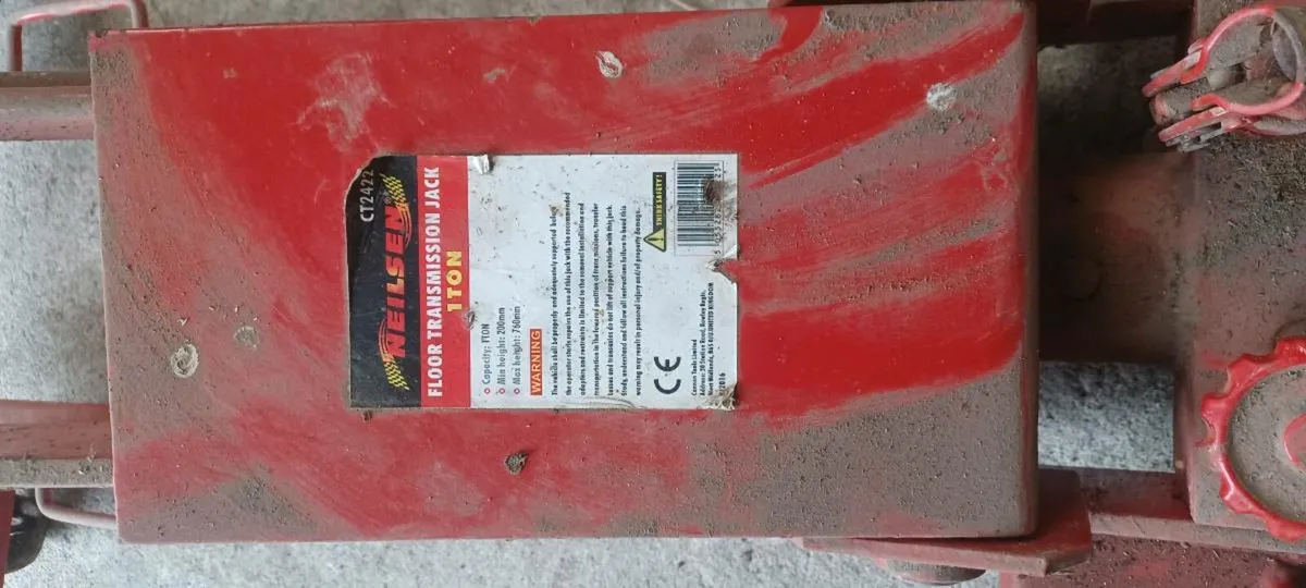 Transmission jack - Image 1