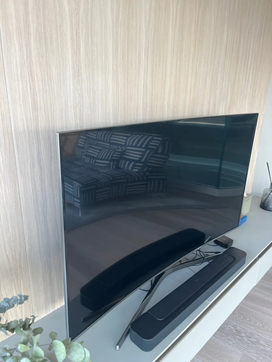 Television 55inch - Image 2