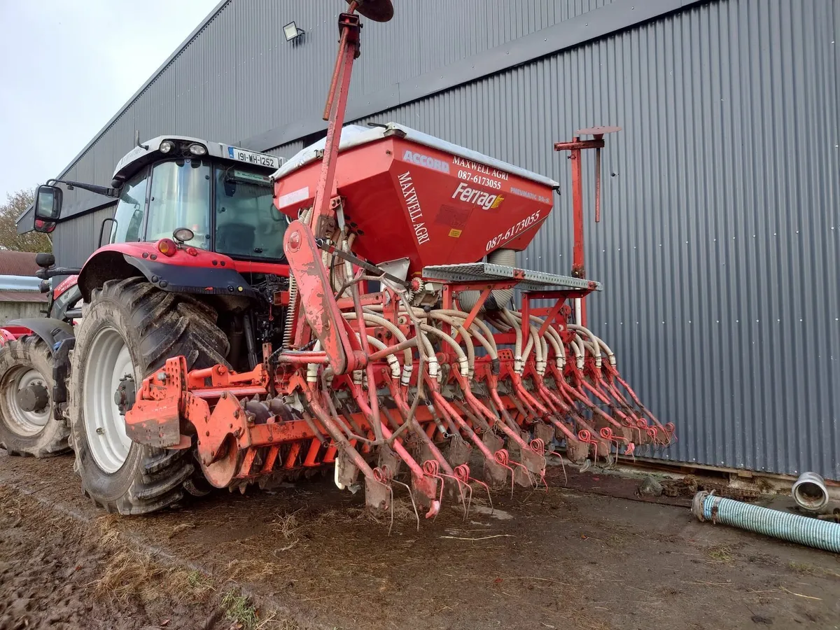 seed drill - Image 1
