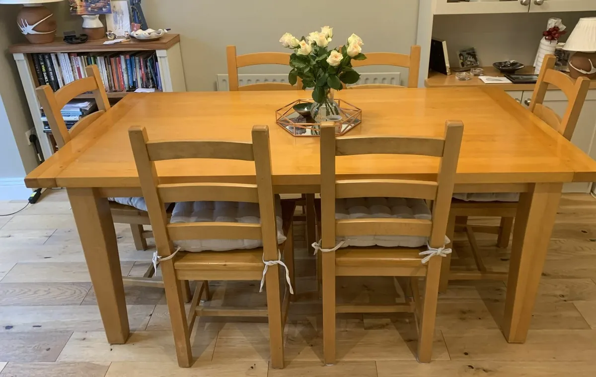 kitchen table - Image 1