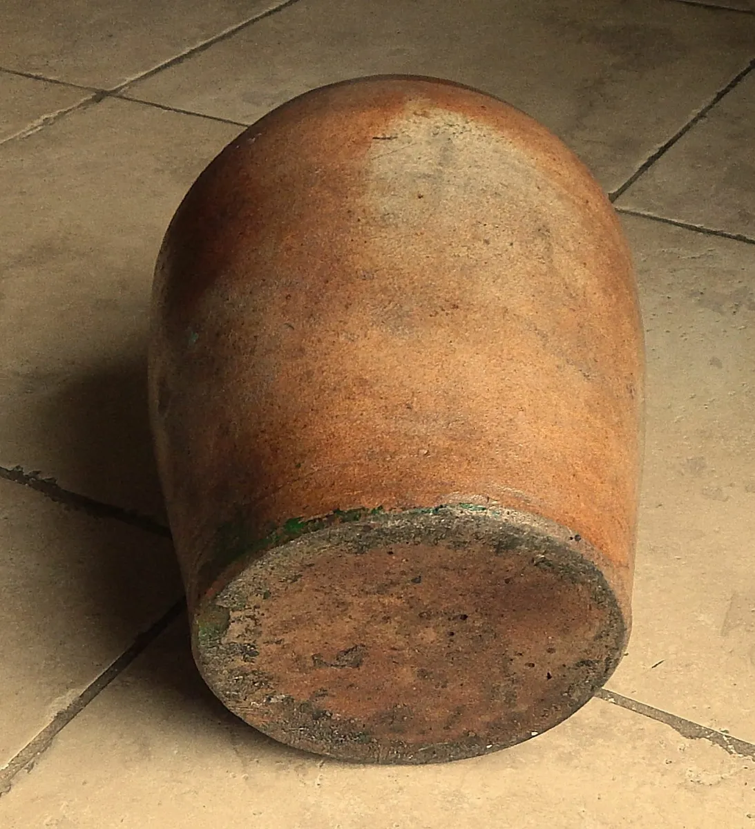 Large Vintage Stoneware 2 Gallon Jug - Image 4