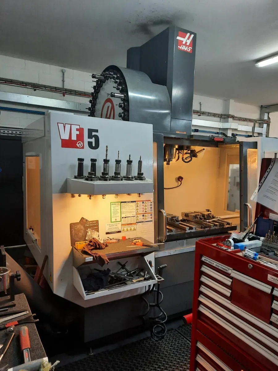 HAAS VF 5 Vertical Machining Centre - Image 4