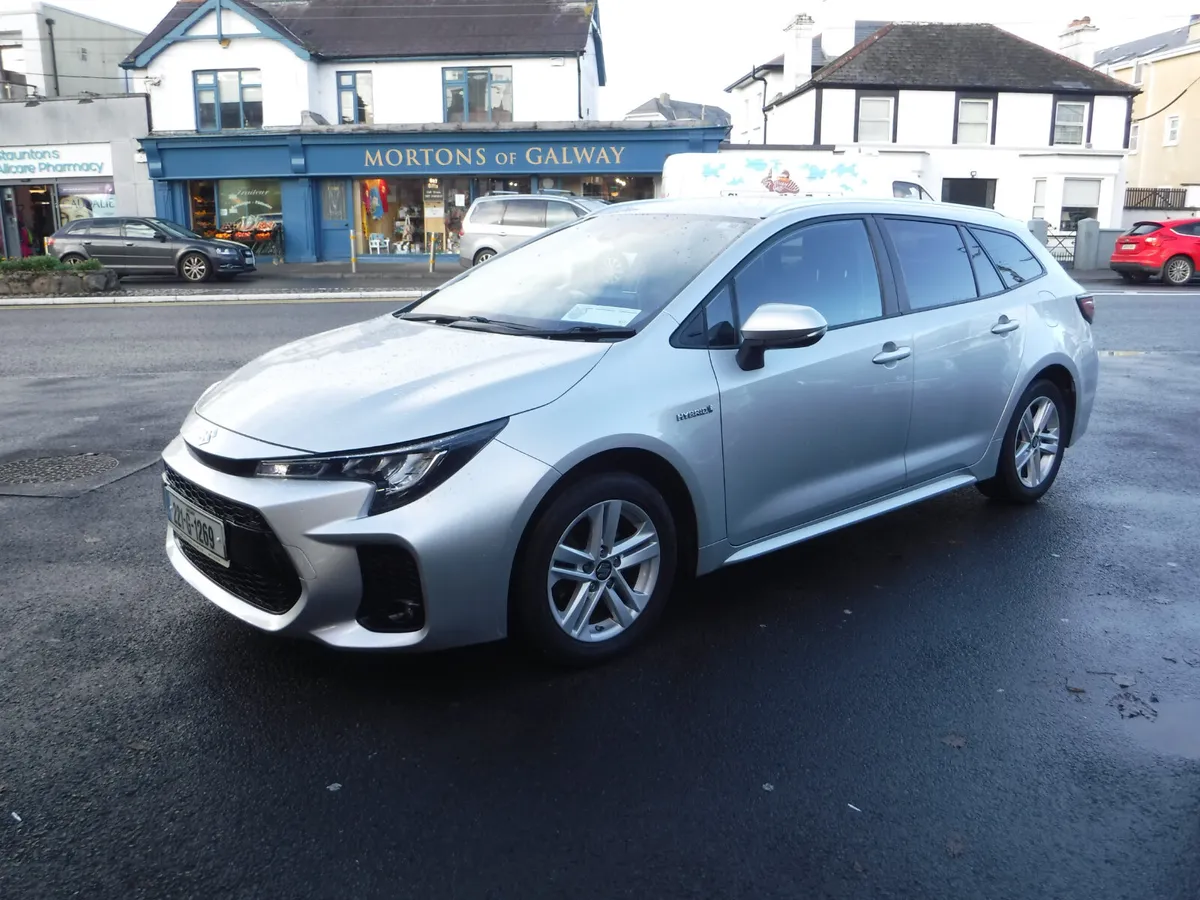 Suzuki Swace Hybrid - Image 4