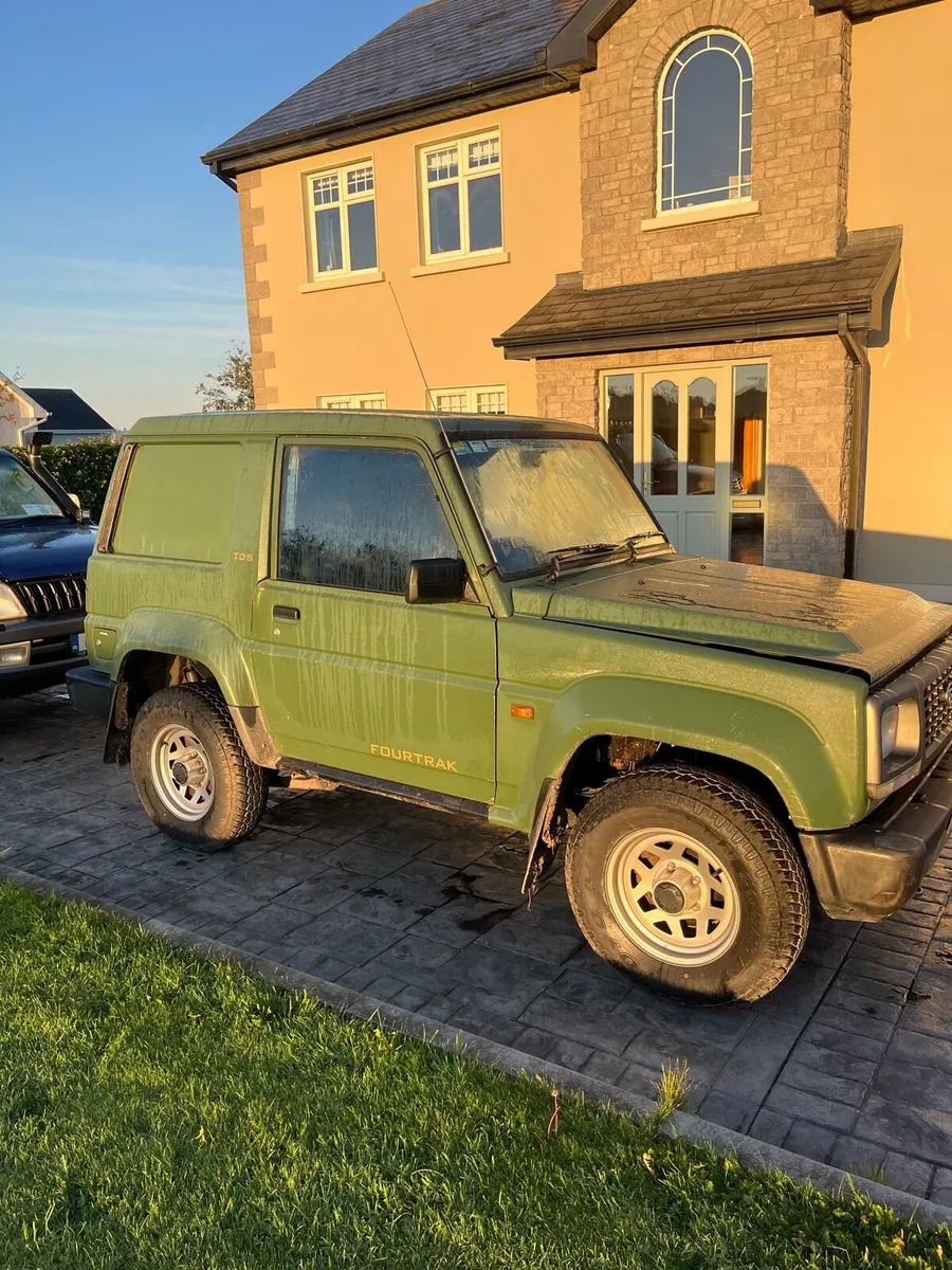 Daihatsu fortrak - Image 1