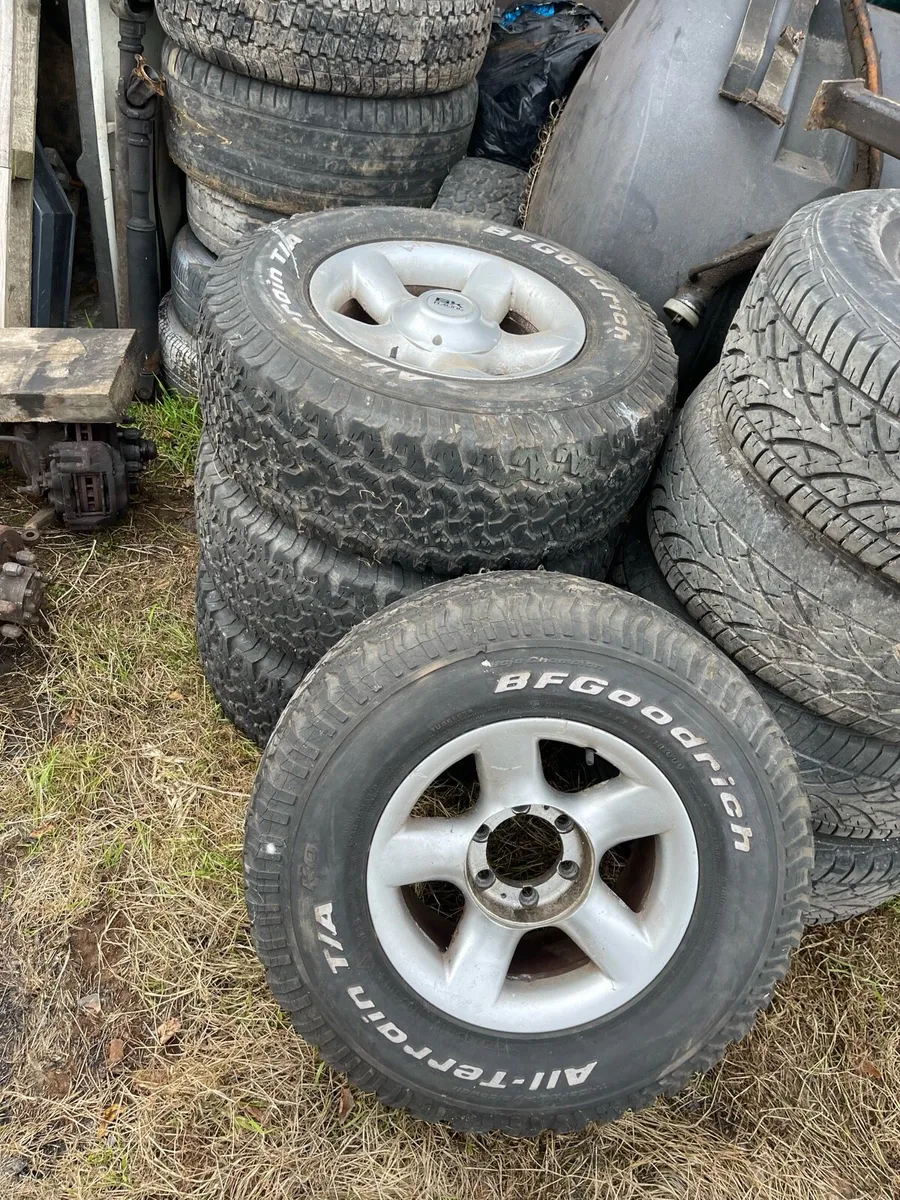 toyota landcruiser / hilux wheels / alloys / parts - Image 1