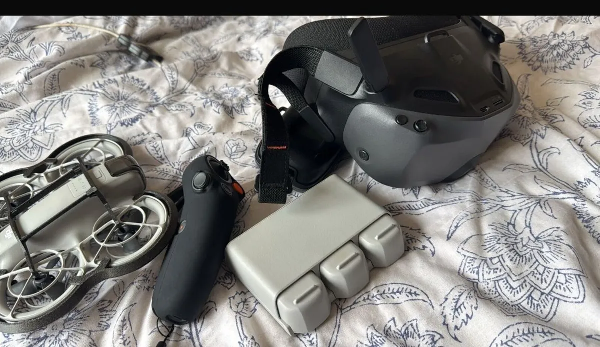DJI Neo Motion Fly More Combo - Image 1