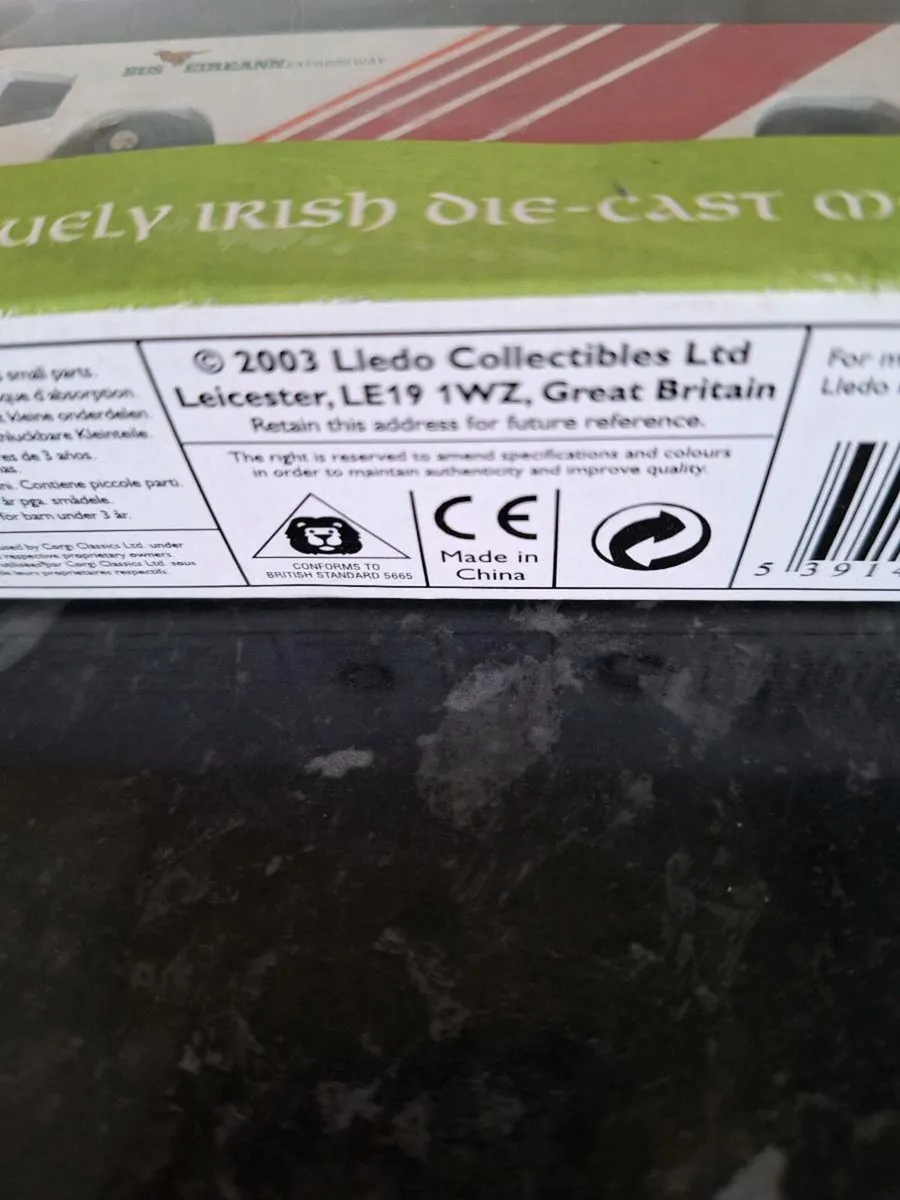 Shamrock Heritage Collection Bus Eireann bus - Image 4