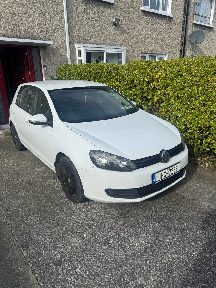 Volkswagen Golf - Image 1