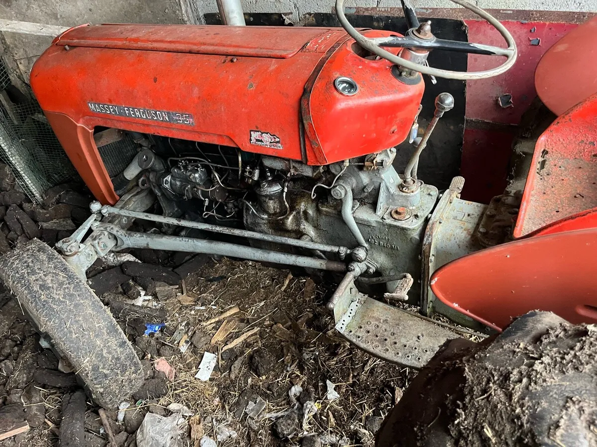 Massey 35 - Image 4