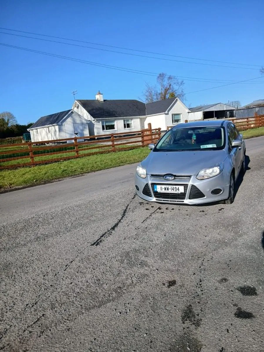 2011 Ford Focus Diesel Needs Engine - Image 2