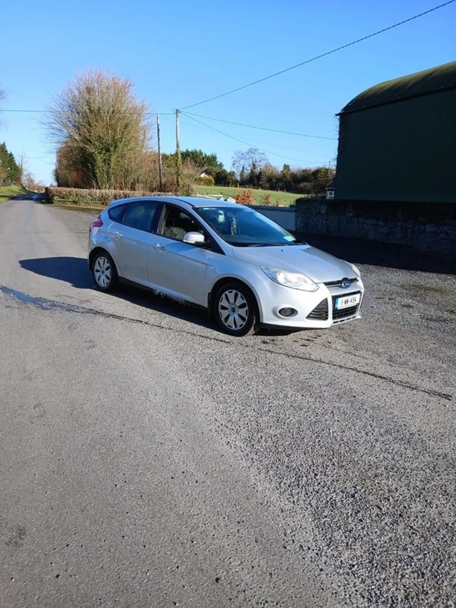 2011 Ford Focus Diesel Needs Engine - Image 3