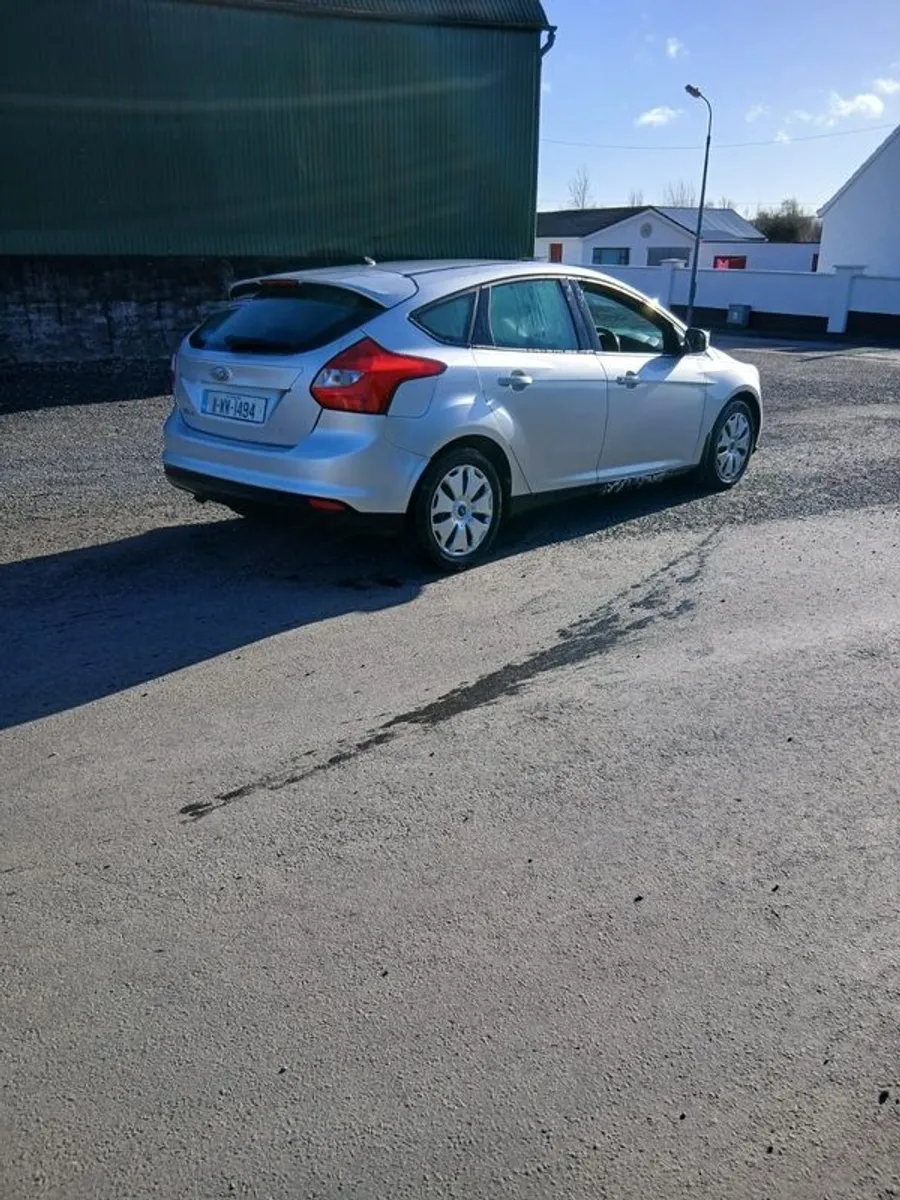 2011 Ford Focus Diesel Needs Engine - Image 4