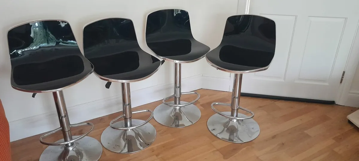 Kitchen Bar Stools - Image 1