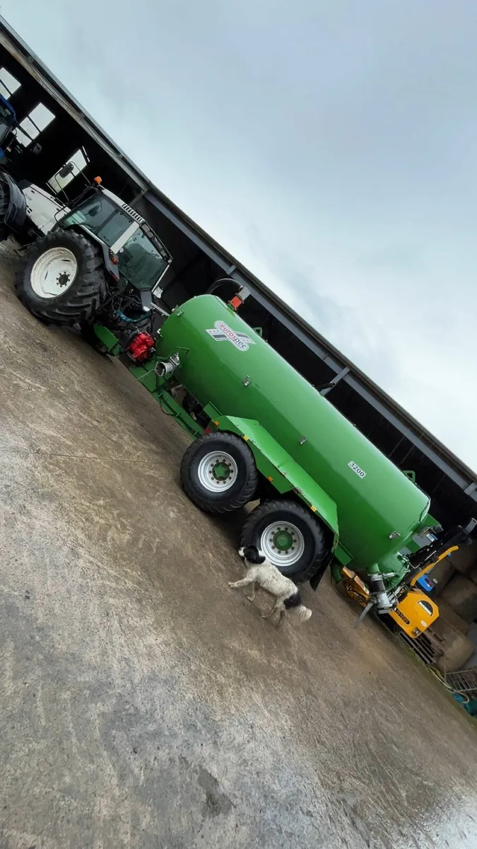 Slurry tanker - Image 3