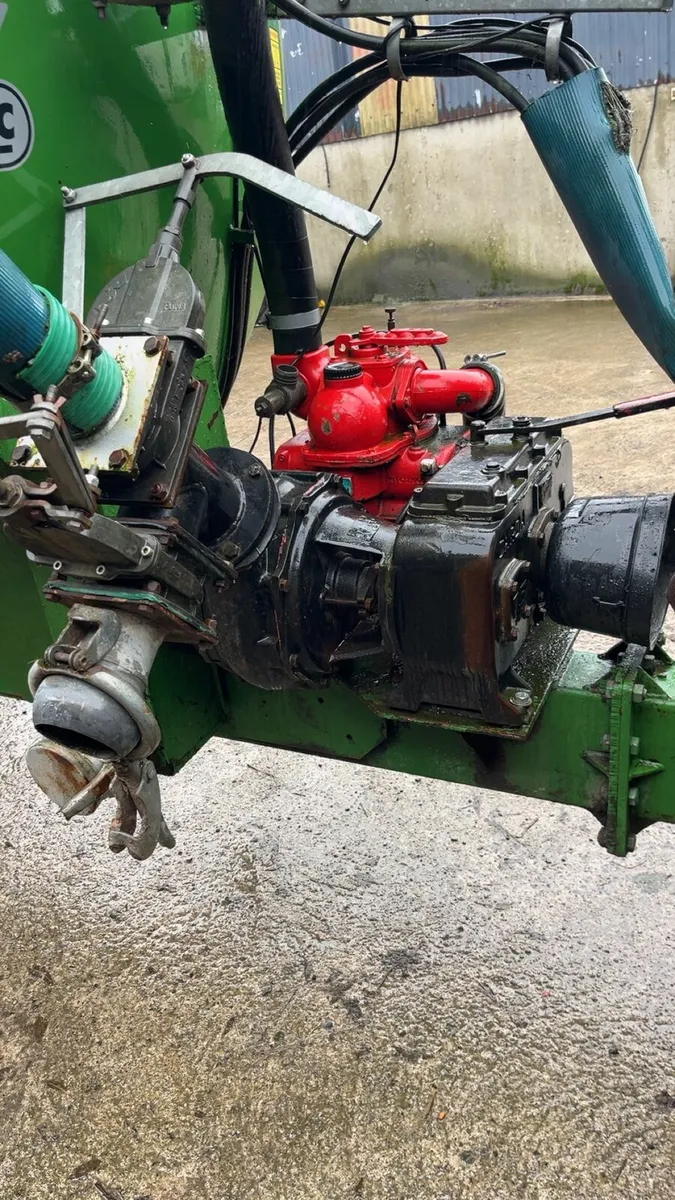 Slurry tanker - Image 4