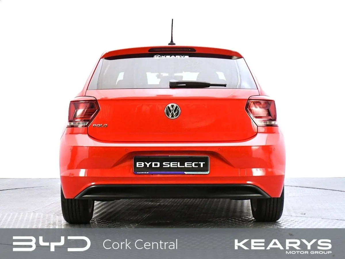 Volkswagen Polo 5DR Automatic - Image 3