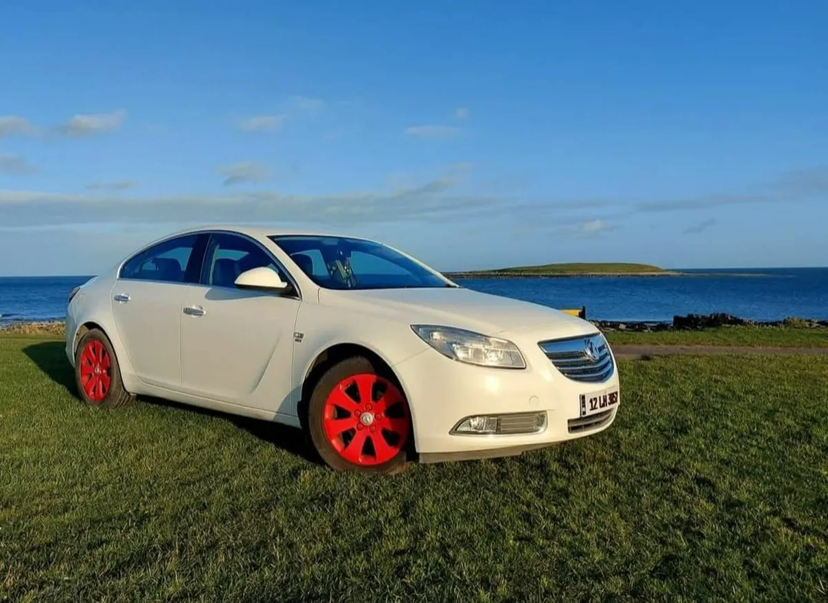 Vauxhall Insignia 2012 - Image 4