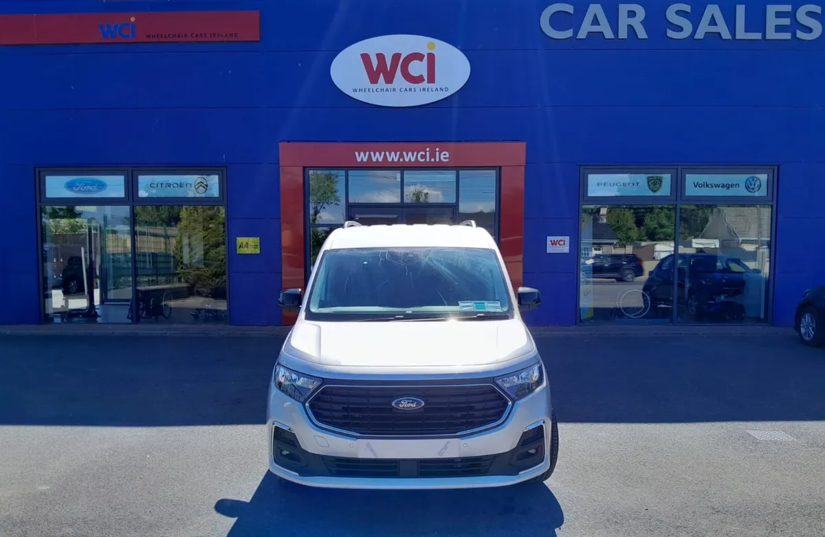 Wheelchair Accessible Ford Tourneo - Image 2