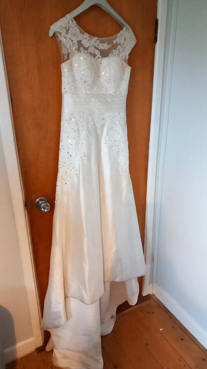 Petite wedding dress - Image 2