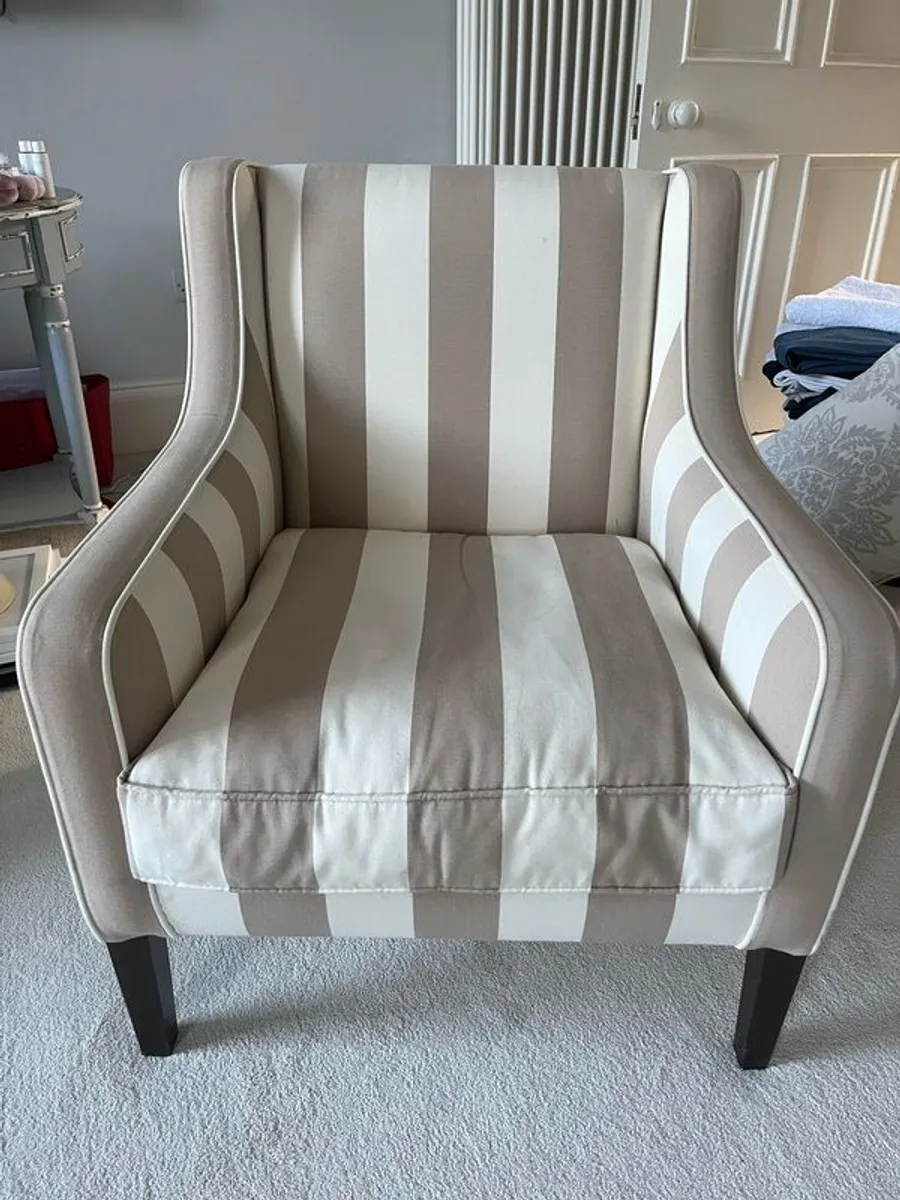 Arm chairs - Image 1