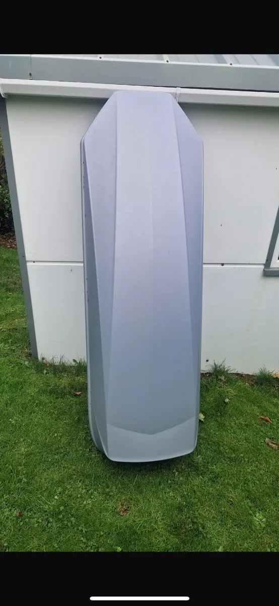 Roof Box - Image 1
