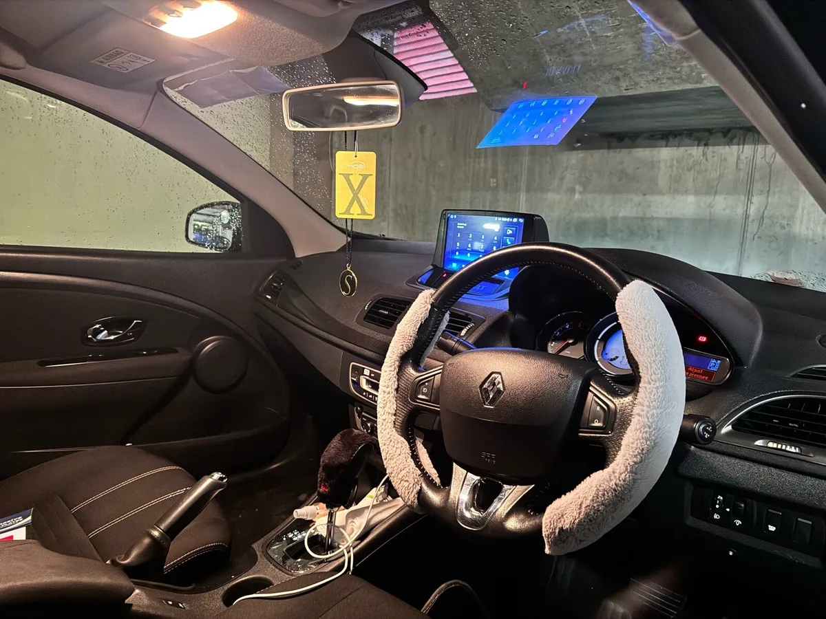 Renault Fluence 2015 Black - Image 4