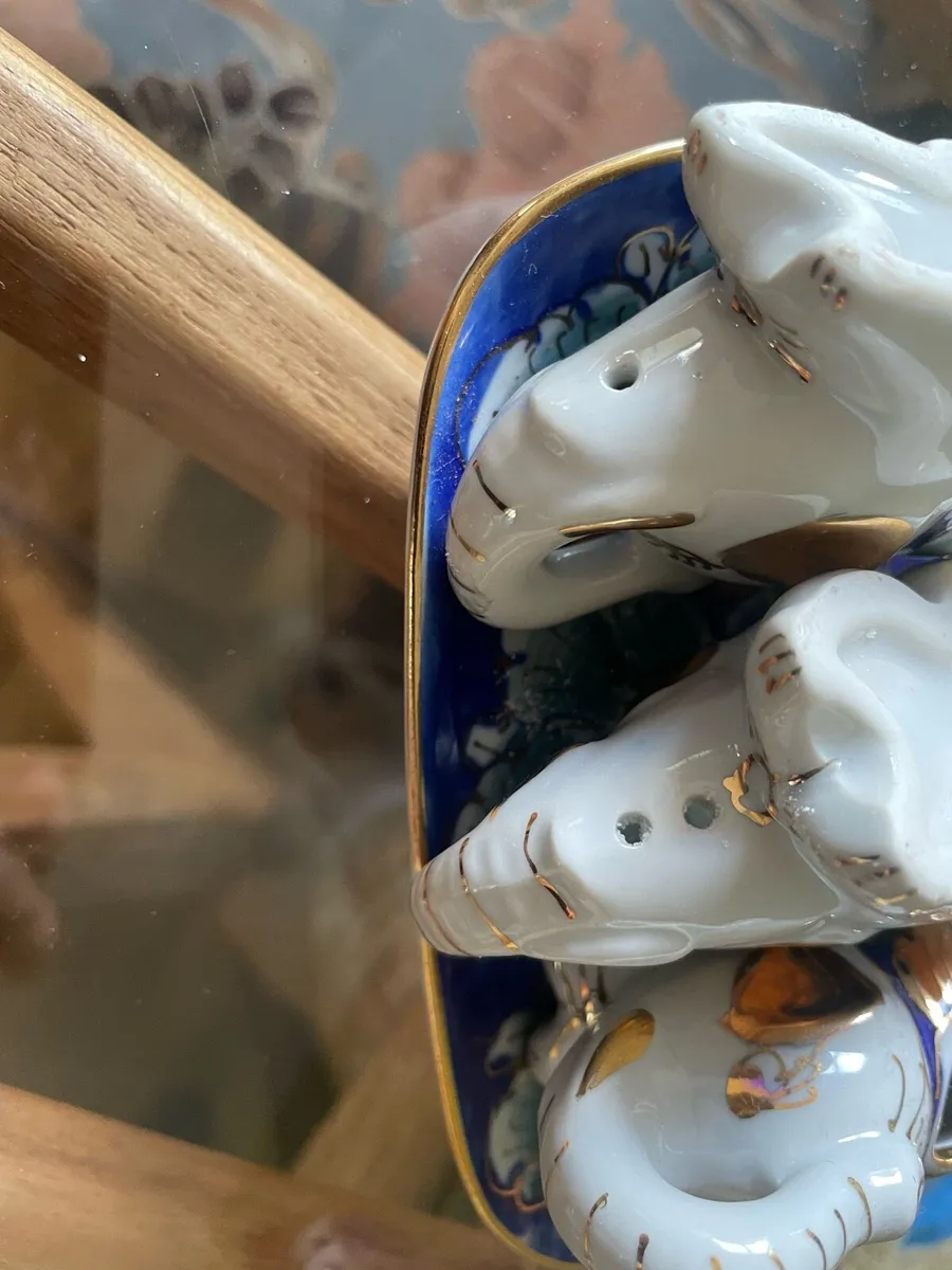 Vintage Elephant Dog Cat Figurine - Image 3