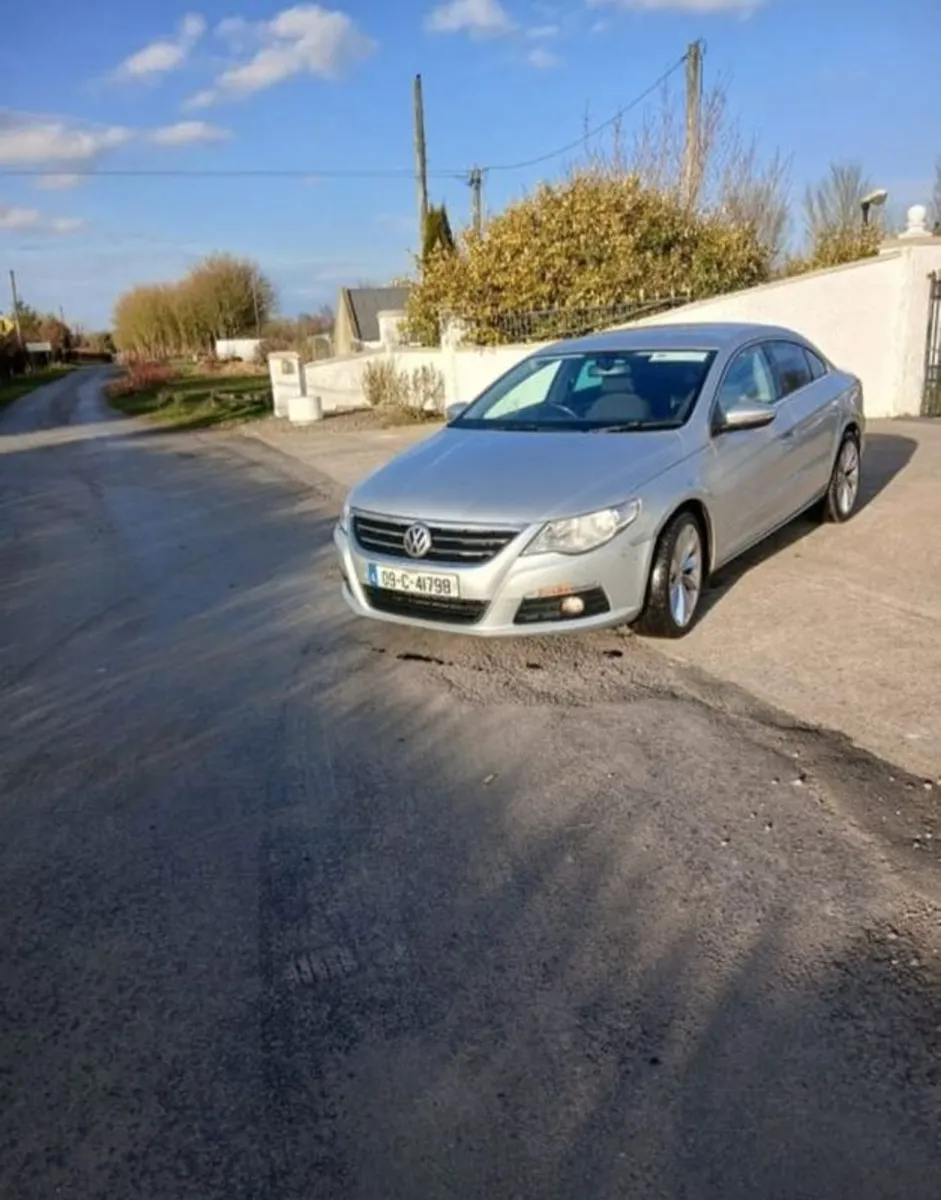 2009 Volkswagen Passat Cc - Image 2