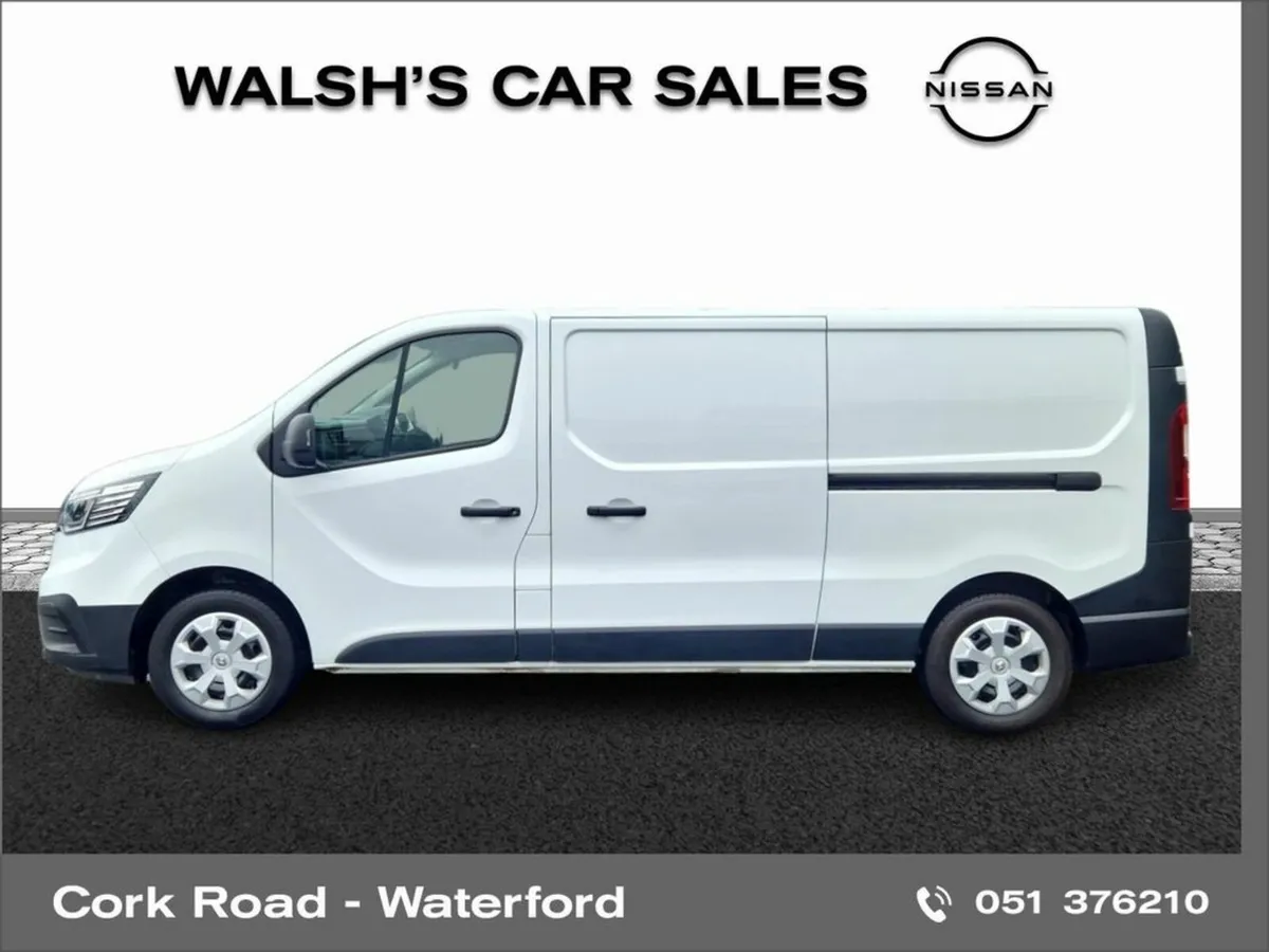 Renault Trafic LWB Business - Image 4