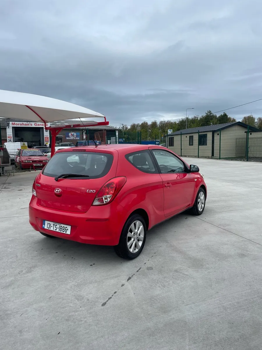 131 Hyundai i20 TAX AND NCT - Image 4